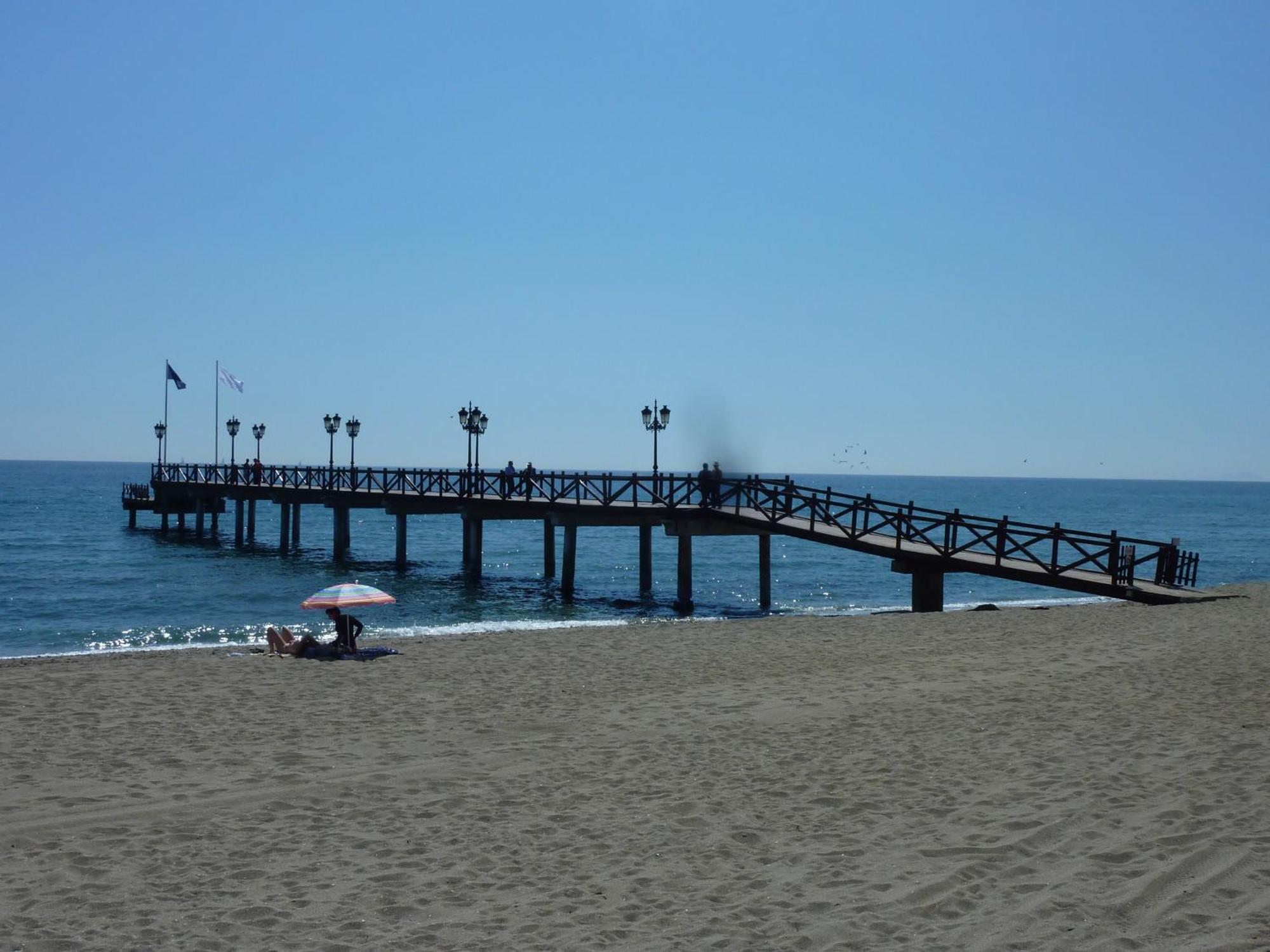 Hostal Berlin Marbella Zewnętrze zdjęcie